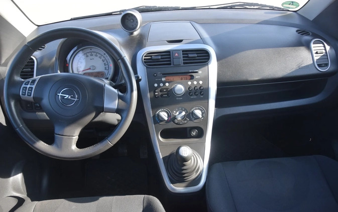 Opel Agila cena 14900 przebieg: 75700, rok produkcji 2008 z Poddębice małe 277